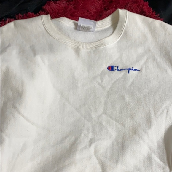 White champion sweater never worn